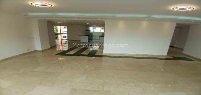 Apartamento de 3 alcobas en arriendo en El Poblado, Medellín, 150 m² · foto 4 de 20
