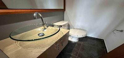 Apartaestudio en arriendo en El Tesoro, Medellín, 70 m² · foto 13 de 18
