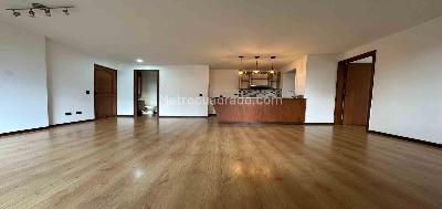 Apartaestudio en arriendo en El Tesoro, Medellín, 70 m² · foto 2 de 18