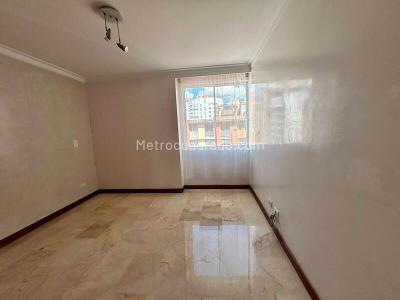 Apartamento en arriendo en Laureles, Medellín · foto 6 de 17