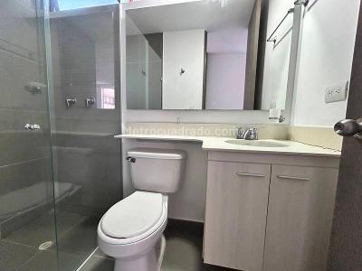 Apartamento de 3 alcobas en arriendo en Otro, Medellín, 83 m² · foto 12 de 13