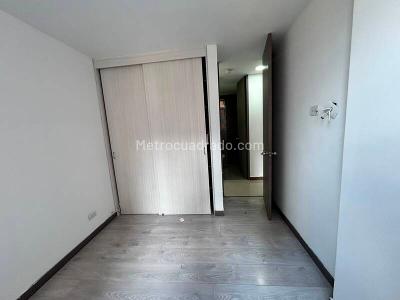 Apartamento de 3 alcobas en arriendo en Otro, Medellín, 83 m² · foto 9 de 13