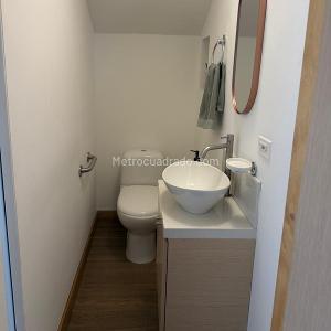 Casa de 3 alcobas en venta en San Antonio De Pereira, Rionegro, 168 m² · foto 10 de 15