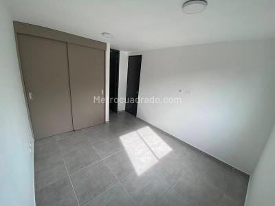 Apartamento de 3 alcobas en venta en Bello, Bello, 65 m² · foto 6 de 10