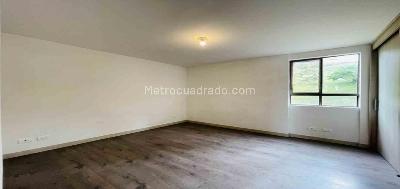 Apartamento de 3 alcobas en venta en Las Lomitas, Sabaneta, 71 m² · foto 10 de 17