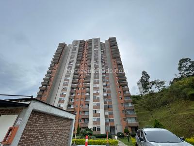 Apartamento de 3 alcobas en venta en Las Lomitas, Sabaneta, 71 m² · foto 15 de 17