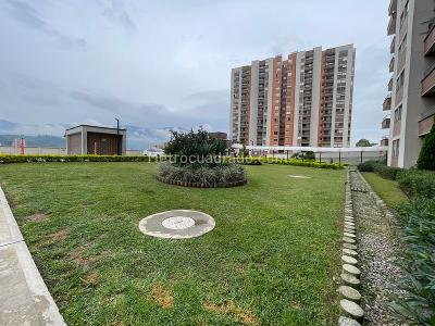Apartamento de 3 alcobas en venta en Las Lomitas, Sabaneta, 71 m² · foto 16 de 17