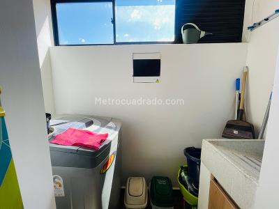Apartamento de 2 alcobas en venta en Niquia, Bello, 69 m² · foto 13 de 20