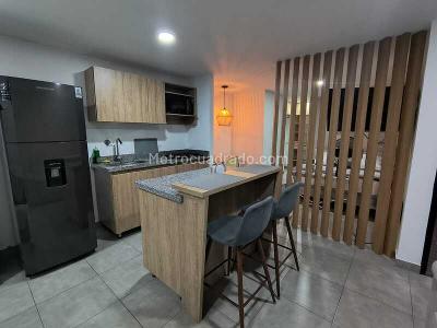 Apartaestudio en venta en Los Naranjos, Itagüí, 47 m² · foto 2 de 8