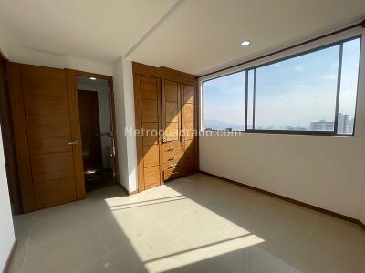 Apartamento de 3 alcobas en venta en Las Lomitas, Sabaneta, 110 m² · foto 8 de 20