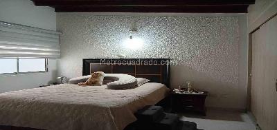 Apartamento en venta en El Poblado, Medellín · foto 7 de 10