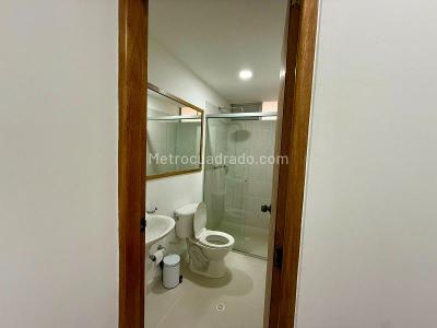 Apartamento de 2 alcobas en venta en San Antonio De Pereira, Rionegro, 74 m² · foto 8 de 11