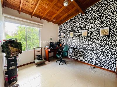Casa en venta en Suramerica, Itagüí · foto 19 de 20
