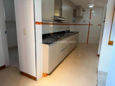 Apartamento de 4 alcobas en venta en Laureles, Medellín, 172 m² · foto 14 de 20