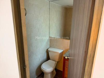 Apartamento en venta en Medellin, Medellín · foto 2 de 11