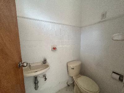Casa de 5 alcobas en arriendo en Estadio, Medellín, 180 m² · foto 11 de 15