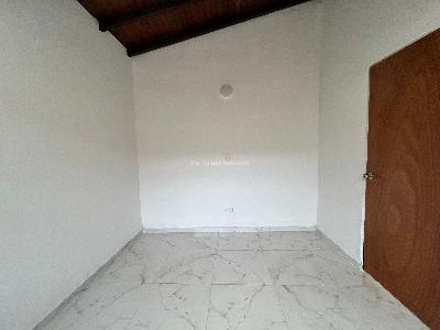 Casa de 5 alcobas en arriendo en Estadio, Medellín, 180 m² · foto 9 de 15
