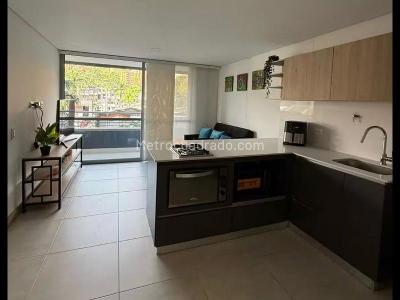 Apartamento de 1 alcoba en arriendo en El Poblado, Medellín, 50 m² · foto 3 de 13