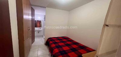 Apartamento de 3 alcobas en arriendo en El Poblado, Medellín, 270 m² · foto 9 de 19