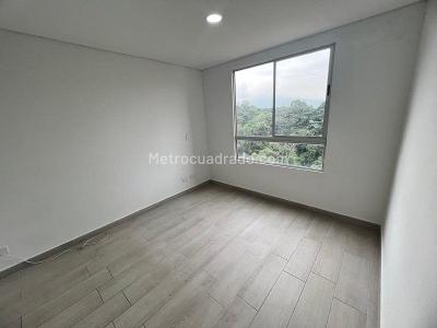 Apartamento en arriendo en Viviendas Del Sur, Itagüí · foto 8 de 10