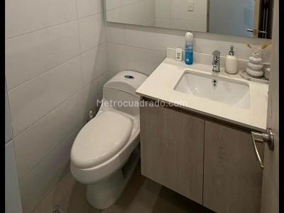 Apartamento de 2 alcobas en arriendo en Belen Loma De Los Bernal, Medellín, 68 m² · foto 10 de 15