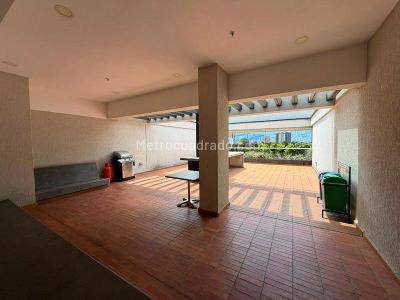 Apartamento de 2 alcobas en arriendo en Belen Loma De Los Bernal, Medellín, 68 m² · foto 13 de 15