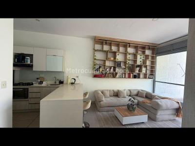 Apartamento de 2 alcobas en arriendo en Belen Loma De Los Bernal, Medellín, 68 m² · foto 2 de 15