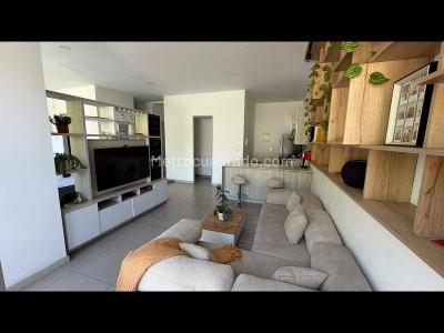 Apartamento de 2 alcobas en arriendo en Belen Loma De Los Bernal, Medellín, 68 m² · foto 3 de 15