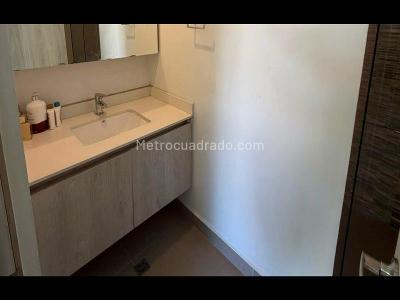 Apartamento de 2 alcobas en arriendo en Belen Loma De Los Bernal, Medellín, 68 m² · foto 9 de 15