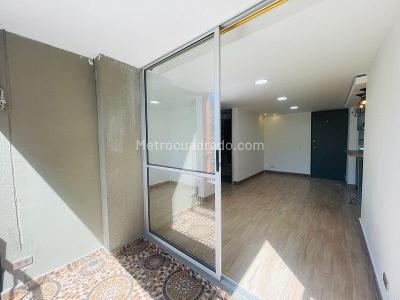 Apartamento de 2 alcobas en venta en Loma Del Indio, Medellín, 60 m² · foto 15 de 16