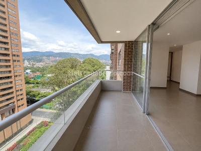 Apartamento de 2 alcobas en arriendo en El Poblado, Medellín, 88 m² · foto 11 de 11