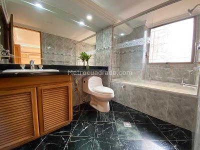 Apartamento en venta en Laureles, Medellín · foto 12 de 15