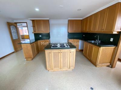 Apartamento en venta en Laureles, Medellín · foto 5 de 15