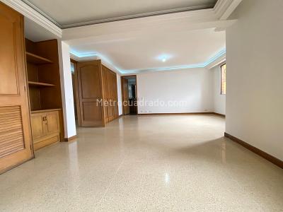 Apartamento en venta en Laureles, Medellín · foto 8 de 15