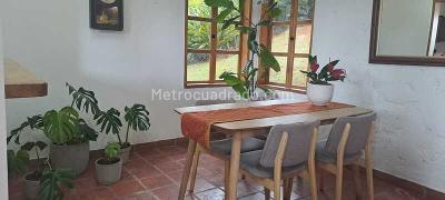 Casa de 5 alcobas en venta en Envigado, Envigado, 280 m² · foto 2 de 17