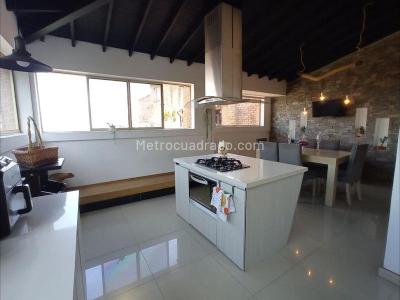 Apartamento en venta en El Poblado, Medellín · foto 10 de 20