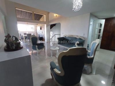 Apartamento en venta en El Poblado, Medellín · foto 7 de 20