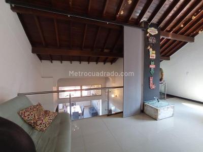 Apartamento en venta en El Poblado, Medellín · foto 8 de 20