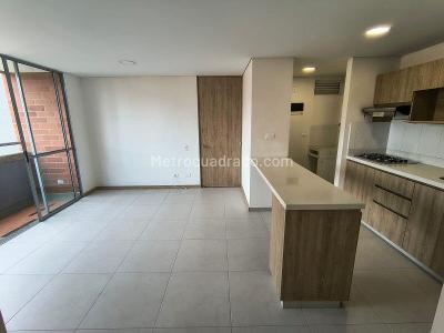 Apartamento en venta en Suramerica, Itagüí · foto 9 de 15