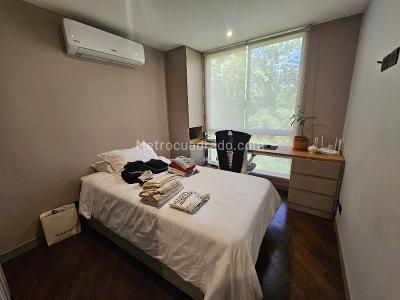 Apartamento en arriendo en Milla De Oro, Medellín · foto 7 de 17