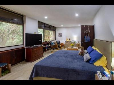 Apartamento de 4 alcobas en venta en Medellin, Medellín, 305 m² · foto 15 de 19