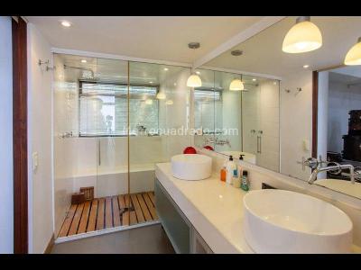 Apartamento de 4 alcobas en venta en Medellin, Medellín, 305 m² · foto 18 de 19