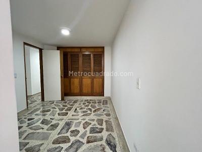 Apartamento de 3 alcobas en arriendo en Simon Bolivar Laureles, Medellín · foto 7 de 14