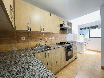 Casa de 3 alcobas en venta en San Lucas, Medellín, 210 m² · foto 10 de 20