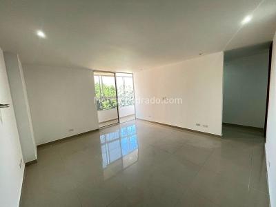 Apartamento de 3 alcobas en arriendo en Laureles, Medellín · foto 7 de 16
