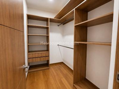 Apartamento en arriendo en El Tesoro, Medellín · foto 15 de 18