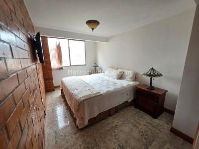 Apartamento de 3 alcobas en venta en Belen, Medellín, 94 m² · foto 11 de 19