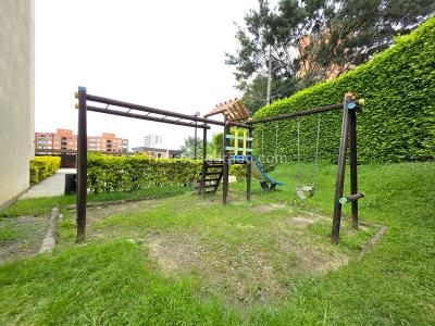 Apartamento de 3 alcobas en venta en Belen, Medellín, 94 m² · foto 19 de 19