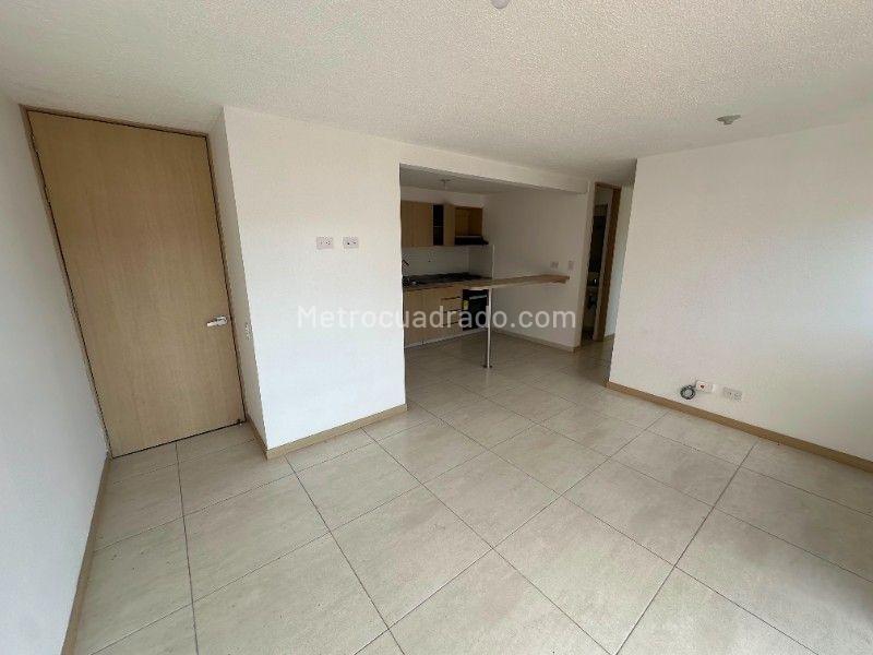 Piso – Bello, La Gran Avenida - Vista 2