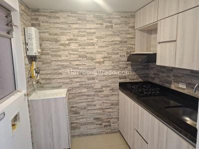 Apartaestudio en venta en El Velodromo, Medellín, 37 m² · foto 8 de 9